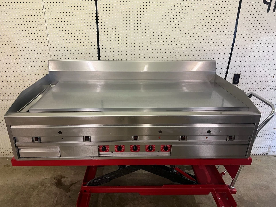 Used 60" MagiKitch'n MKG-60-STL NG Griddle with Solid State Controls - 150,000 B - Image 3 of 4