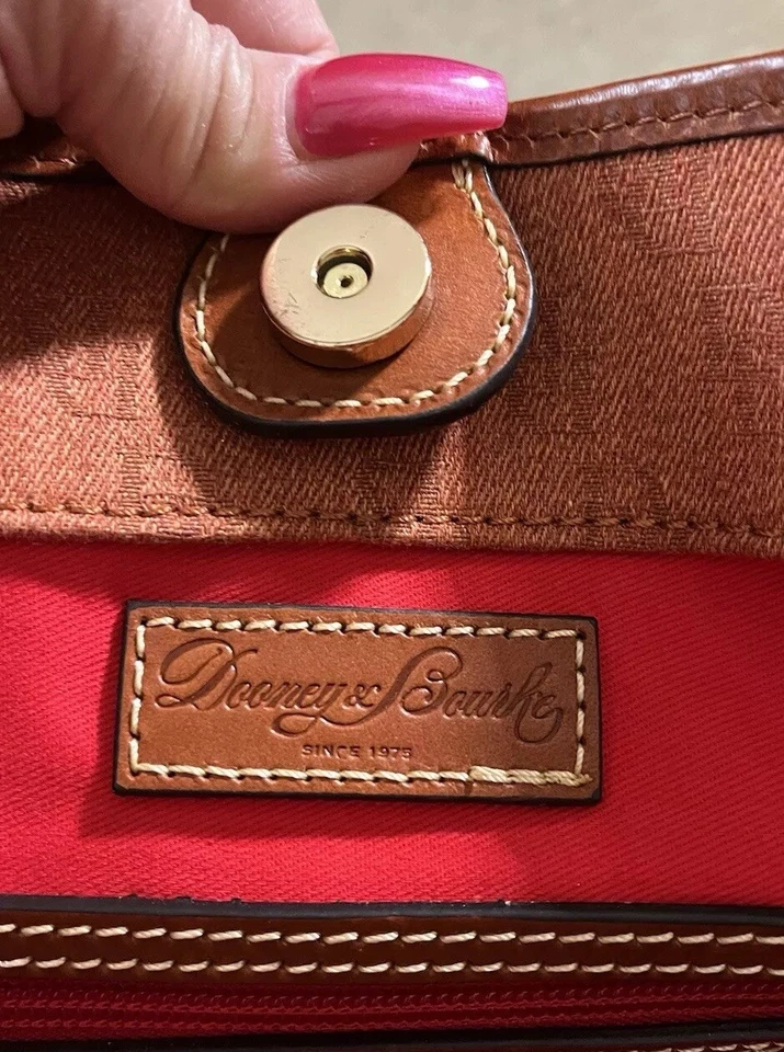 Bolso Bandolera Dooney & Bourke Dome Naranja/Marrón Hombro Foto 4 de 4