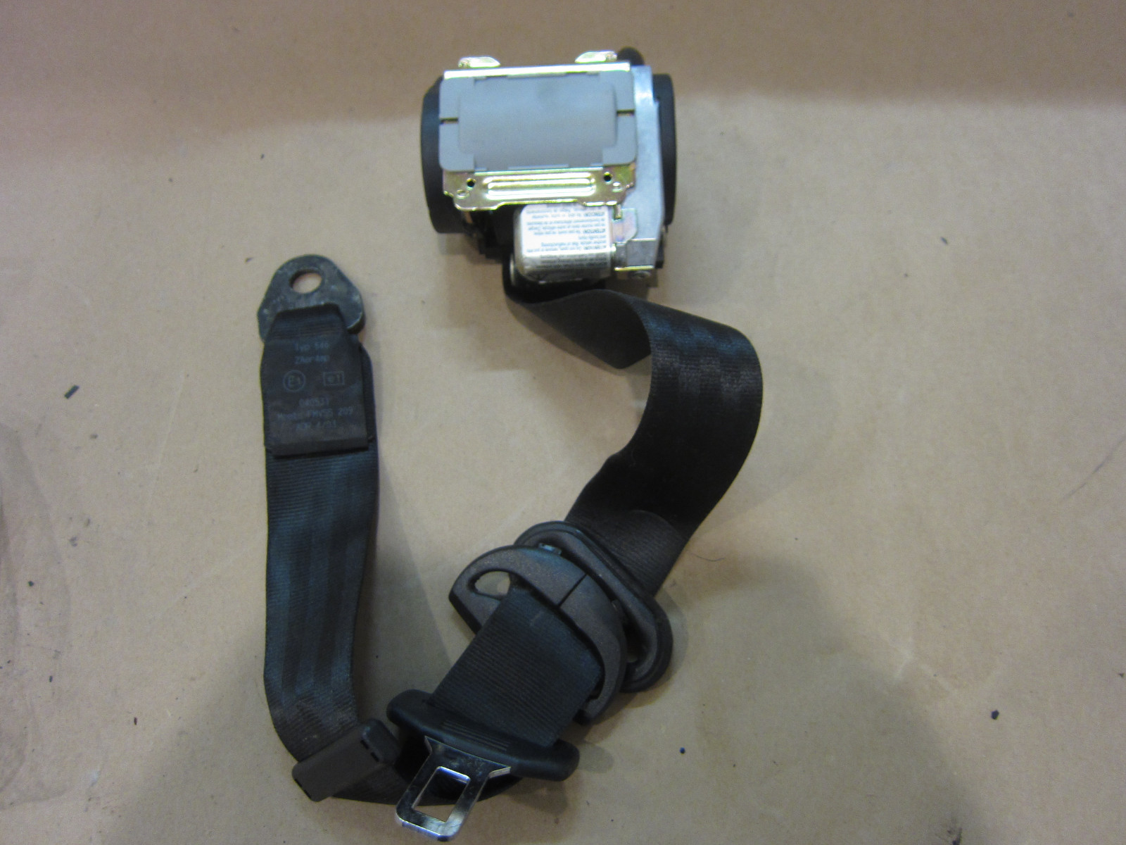Lamborghini Gallardo - RH Front Seat Belt Assembly/Roller - Part # 401857706A
