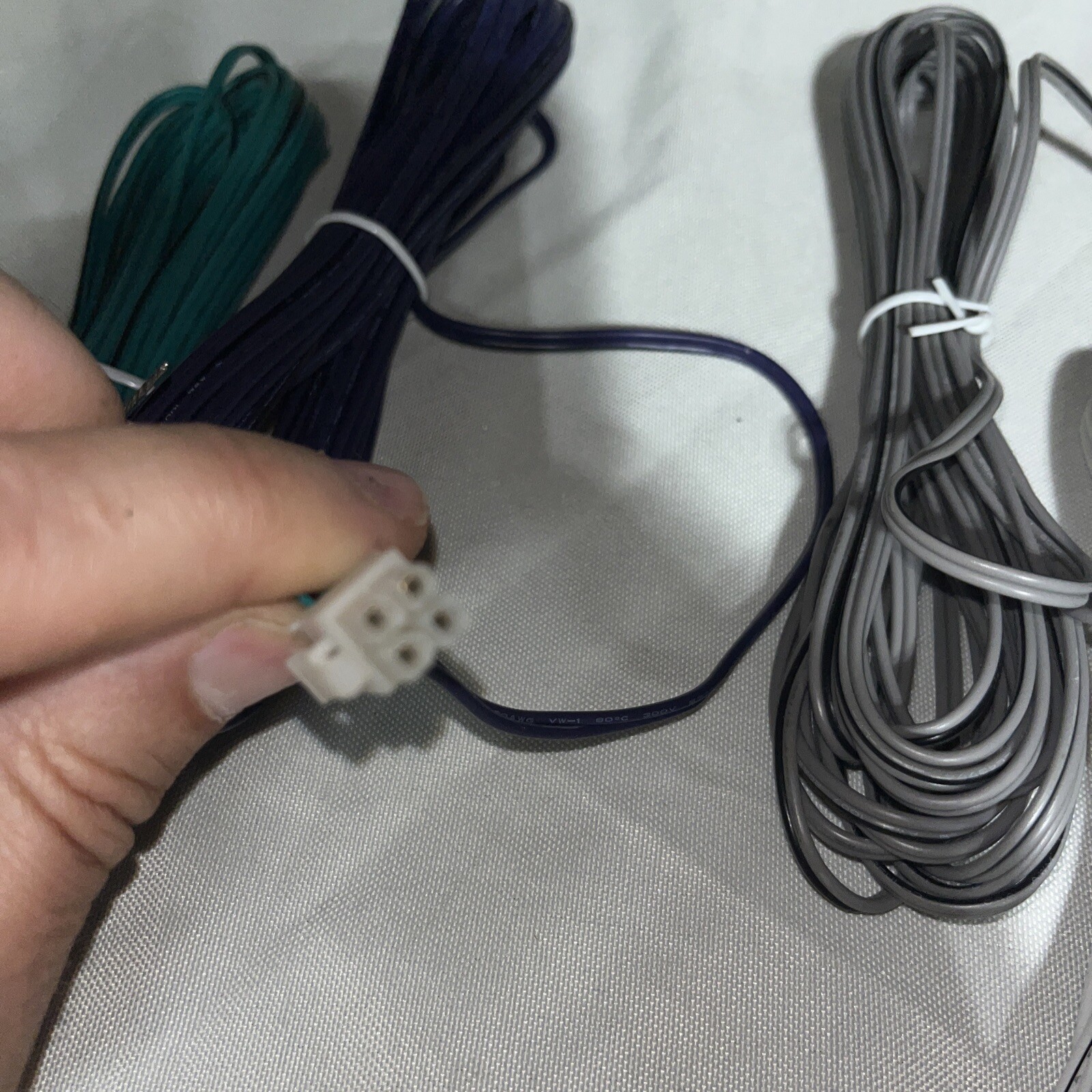 new set of speaker wires w quad connector jacks Sony? surround system ...