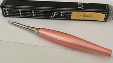 Furls Original ODYSSEY CROCHET HOOK  PEACH  Size I "i" - 5.5 mm New in Box