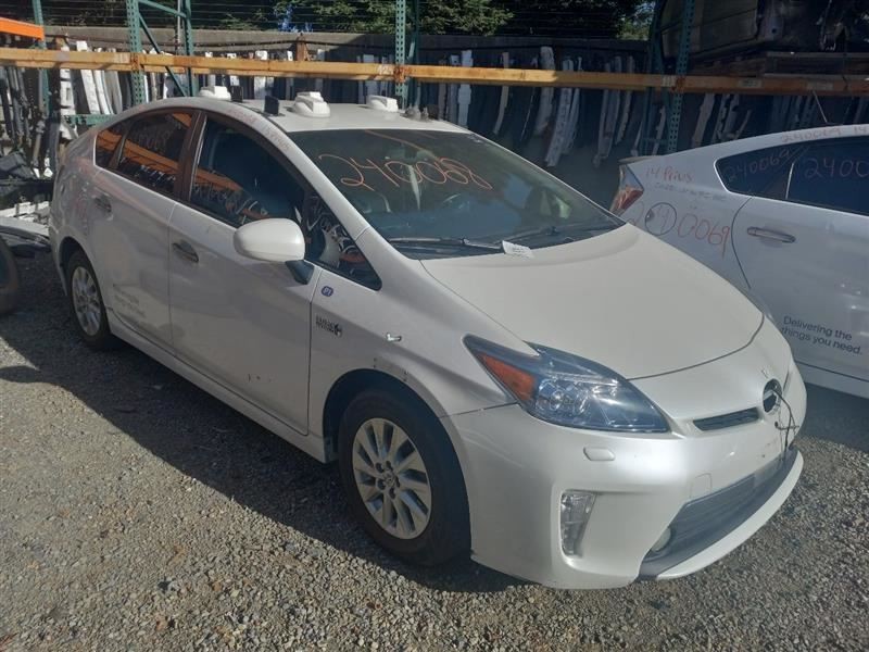 12-15 TOYOTA PRIUS PLUG-IN DRIVER SIDE REAR TAIL LIGHT | eBay