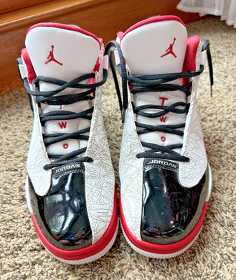 Jordan Dub Zero Varsity Red White Black Mid Top Sneakers 2022 US 9.5