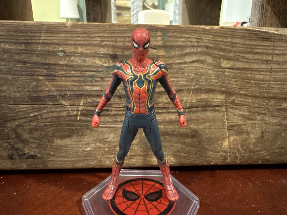 Figuras sueltas MEGA SAGA MARVEL THE INFINITY - Spider-Man Foto 2 de 4