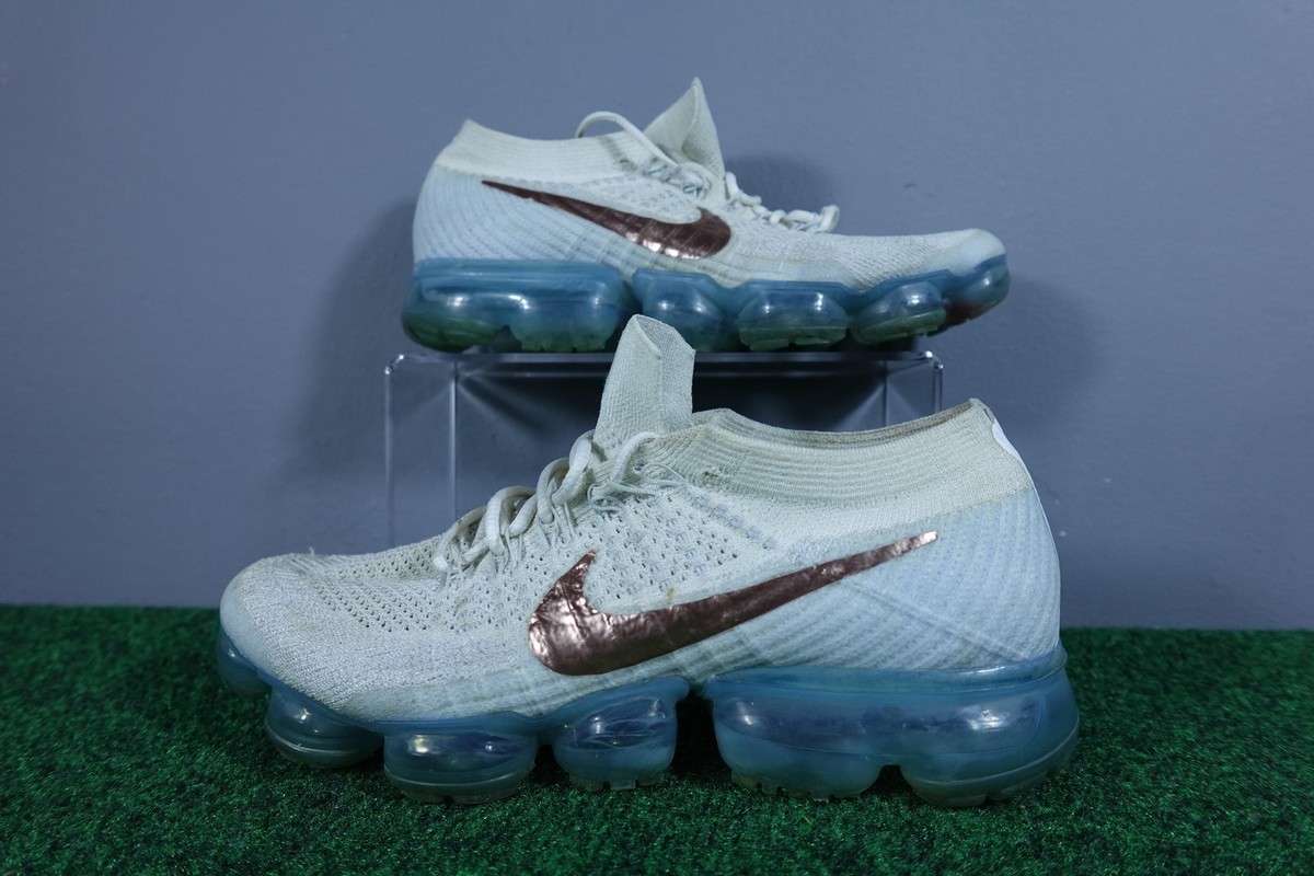 nike womens vapormax rose gold