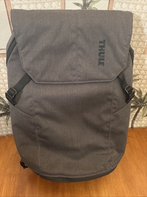 THULE Vea Backpack 25L Gray Laptop Macbook Tablet Daypack 2 Compartments Shoes
