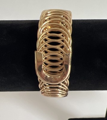 Gold Tone Cuff Style Expandable Wire Bangle Bracelet