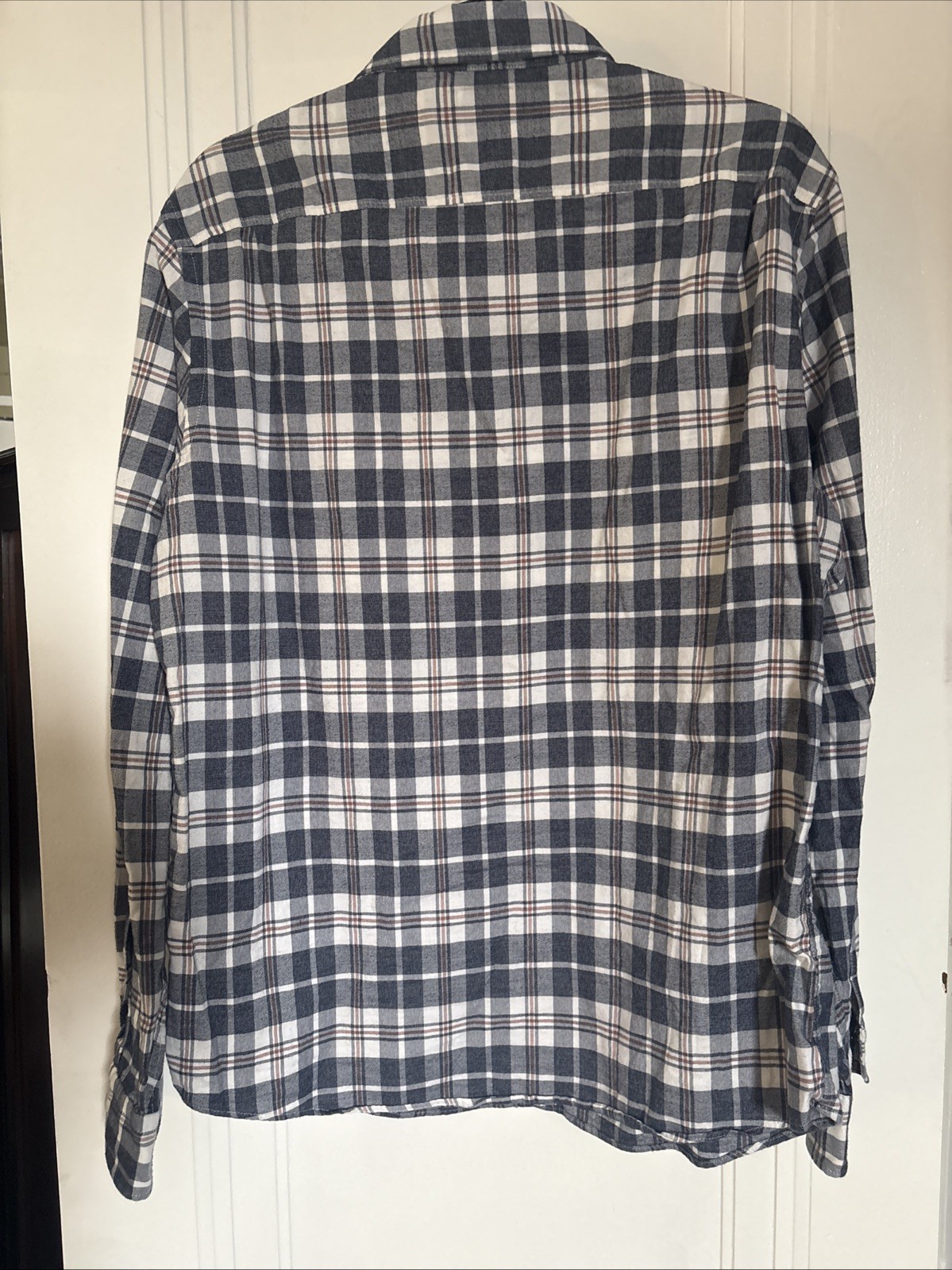 Faherty Button Down Shirt Size Large - image 3