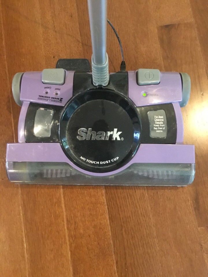 Shark 13” Rechargeable Floor & Carpet Sweeper V2950 ULTRALIGHT battery
