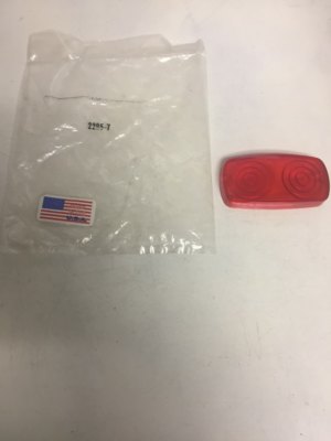 2295-7 RECTANGULAR PRISM REPLACEMENT LENS RED 3'' X 2'' NEW