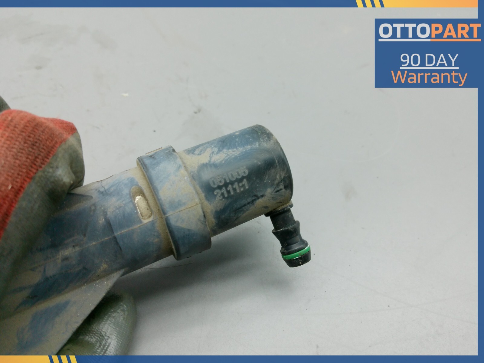 2003-2008 Maserati Quattroporte Right Passenger Side Headlight Washer Pump OEM