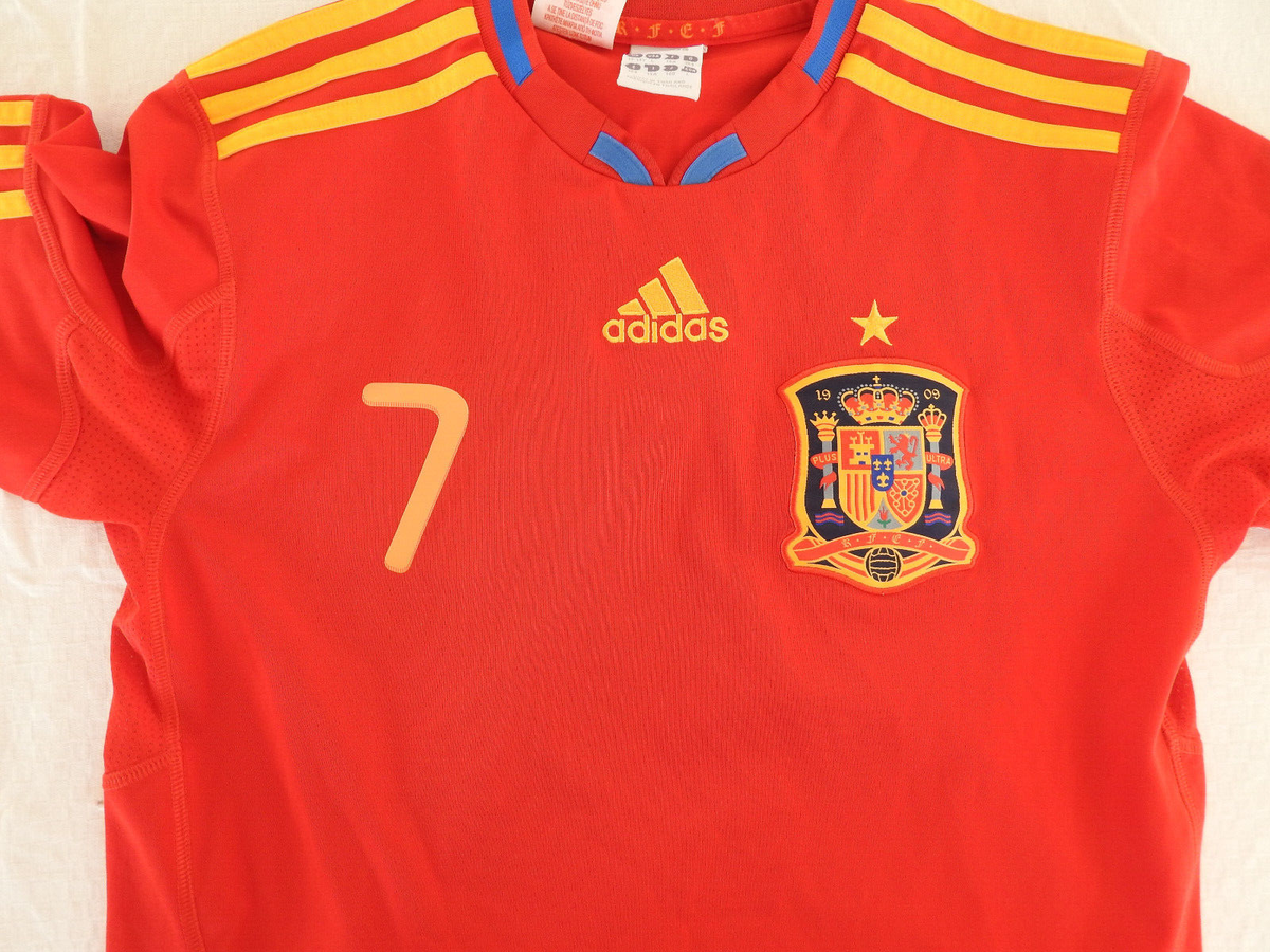 世界にこの一着！ IBERIA サッカーシャツ 背番号7 Spain 2010 Home Jersey #7 David Villa Adidas Red Shirt Size Boys L