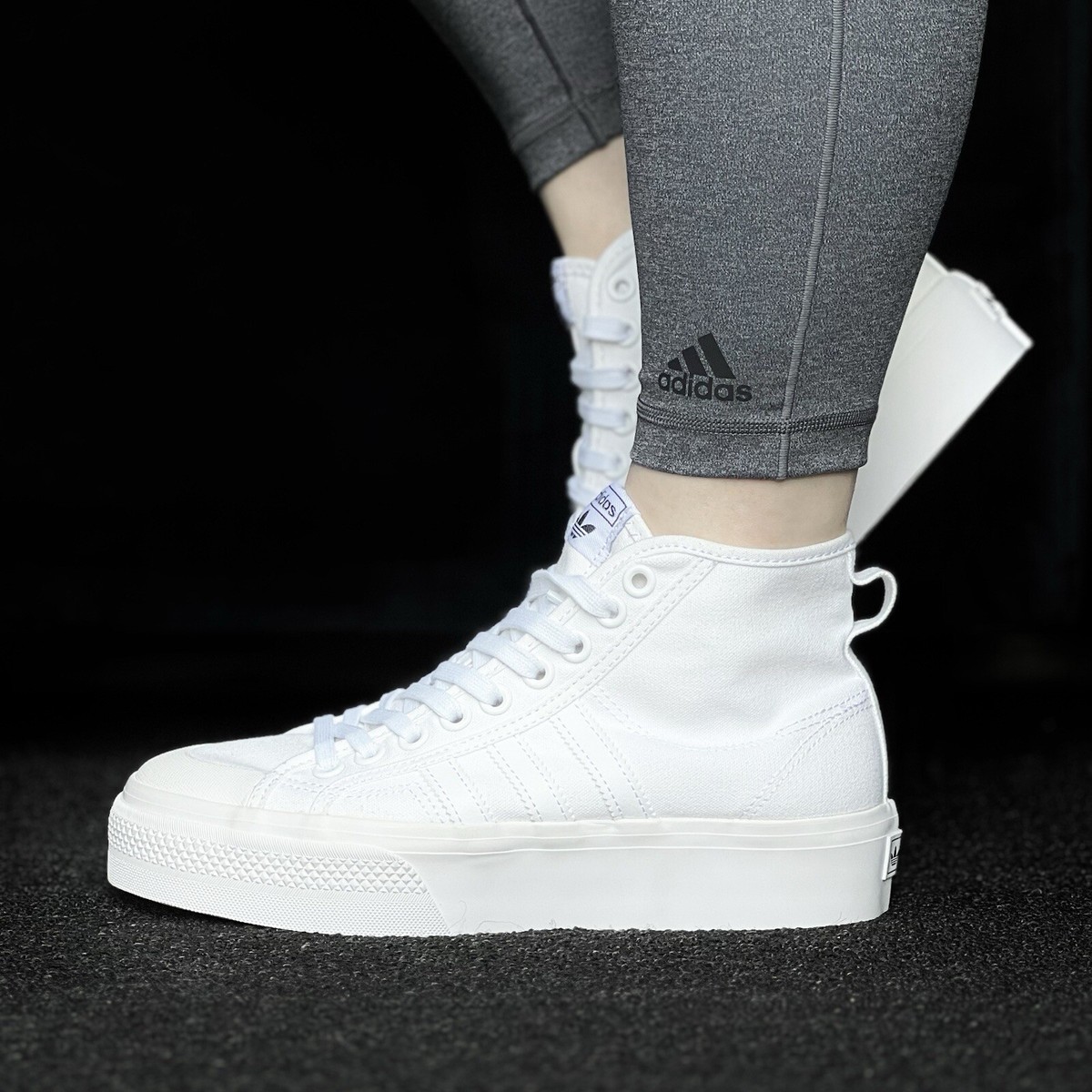 大人気☆アディダスレディースオリジナル☆NIZZA PLATFORM W Adidas Original Nizza Platform Women's Sneaker Shoe Athletic