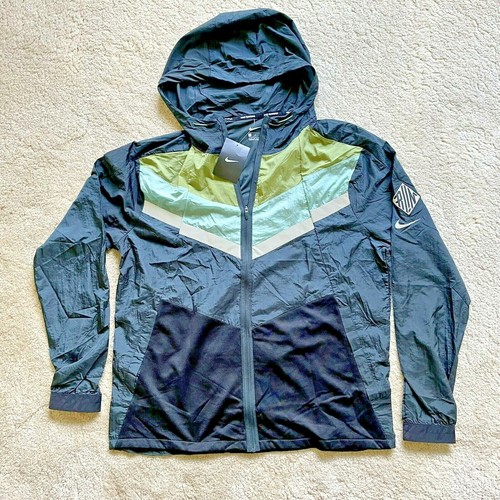 L] NIKE Mens Windrunner Wild Run Hooded 