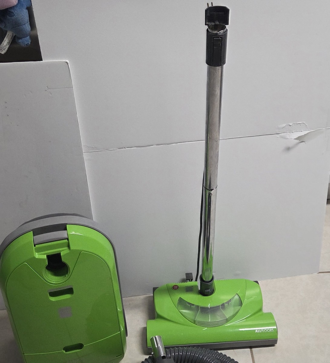 【定番】Muchmore製POWERMASTER WE2EVO中古 Lime Green RETRO Sears Kenmore 2.5 Canister Vacuum Model 116 Power