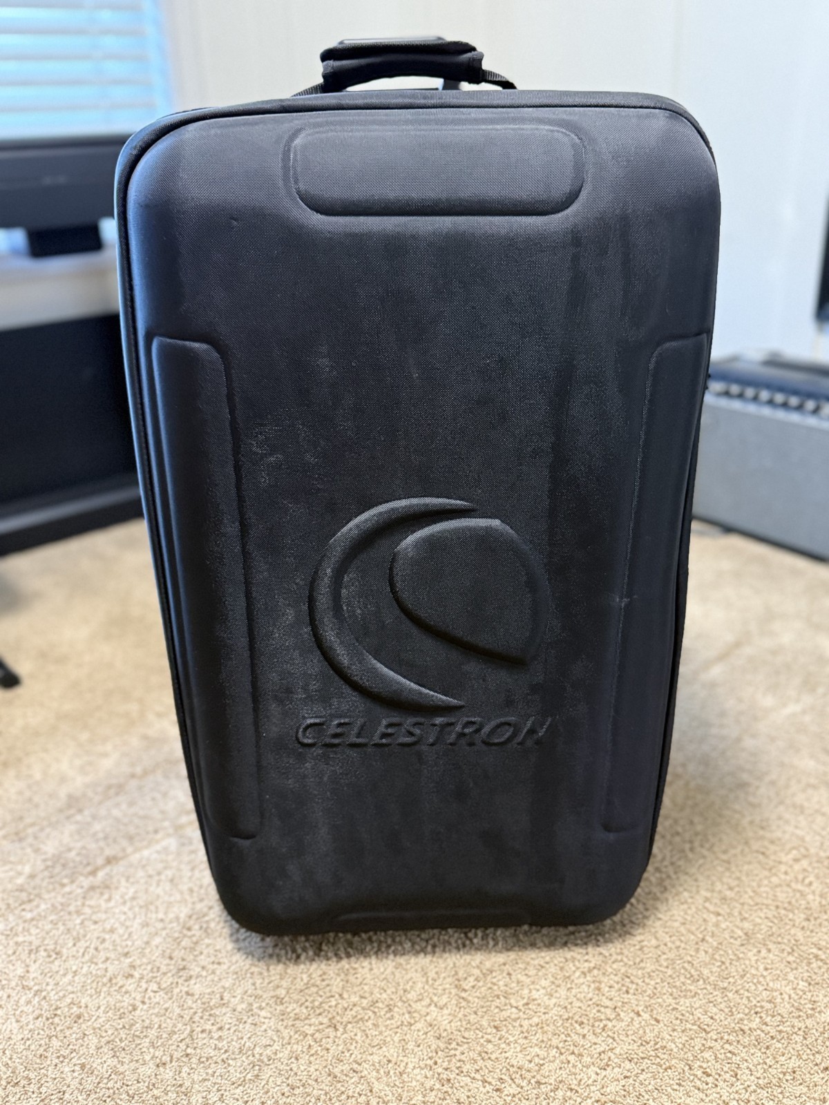 Celestron RASA 8" Astrograph + Dew Heater Ring + Camera Adapter + Hard Case