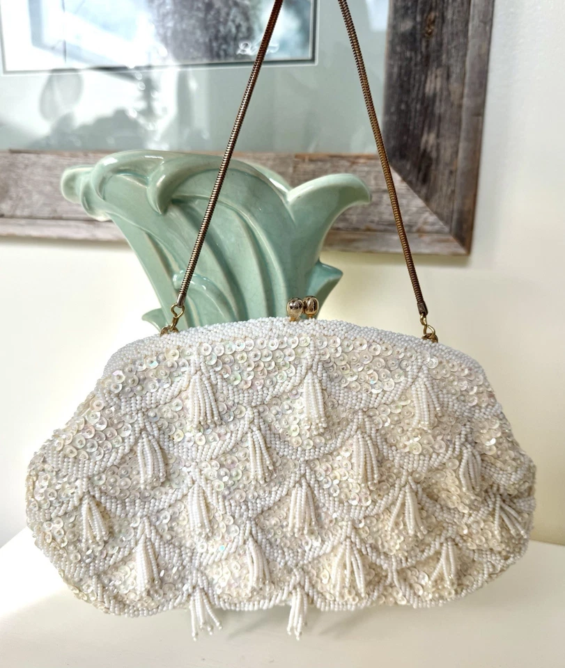 Vintage 1950s Hand Made Cream Hand Beaded  Clutch With A Snake Chain - Image 2 of 4