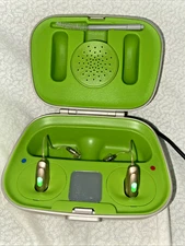 PHONAK Audeo Rechargeable Hearing Aids w/ Charging Case **for Parts Or Repair**