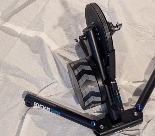 Wahoo KICKR Smart Trainer - Picture 2 of 4