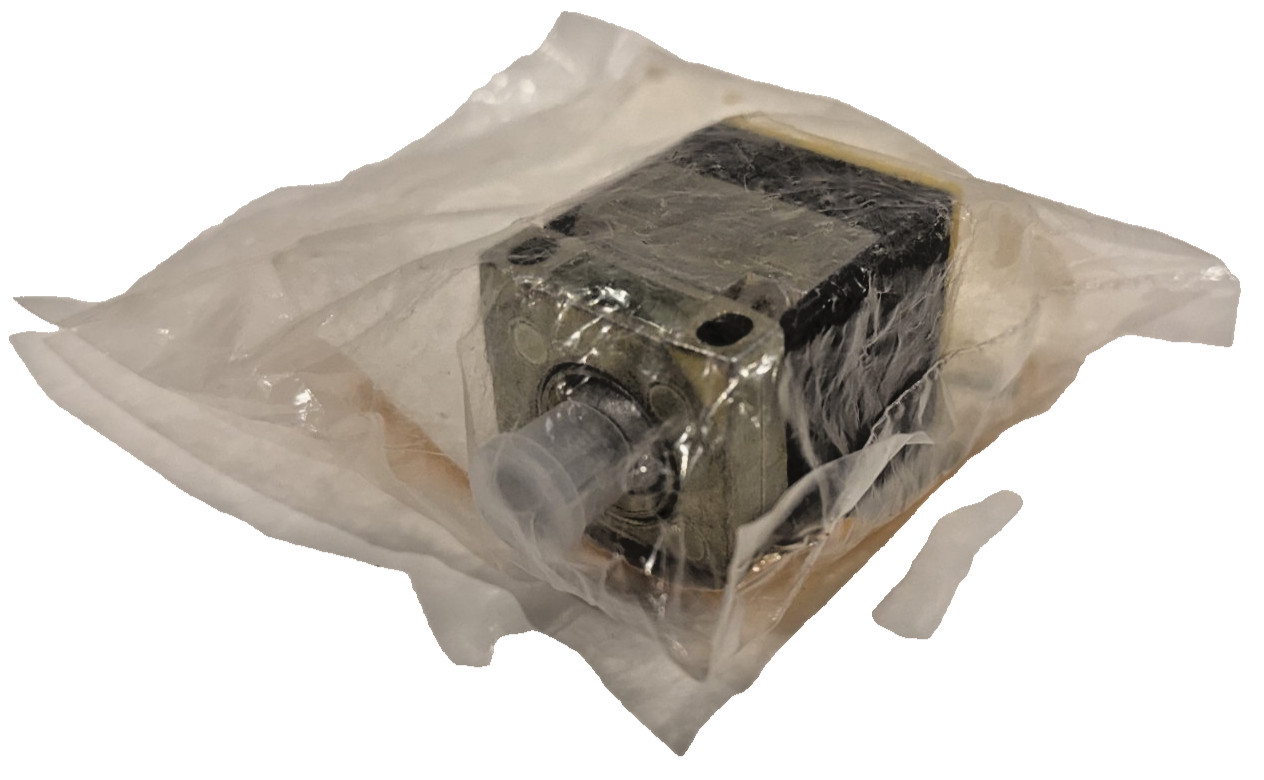 NEW TURCK BI20U-CK40-AP6X2-H1141 W/ BS2.0 INDUCTIVE SENSOR BI20UCK40AP6X2H1141