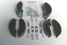 TWIN AXLE TRAILER BRAKE SHOES 160 X 35 COMPLETE AXLE SETS x 2 ALKO STYLE