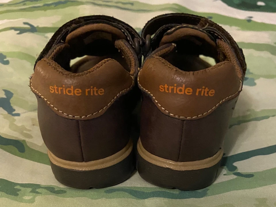 Sandalias Stride Rite Wallace Marrón Niño Pequeño Zapatos Talla 9.5 Foto 4 de 4
