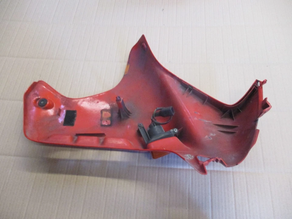 Flanc de carénage gauche pour Honda 650 NX Dominator - RD02 - A partir de 1992 - Photo 3/3