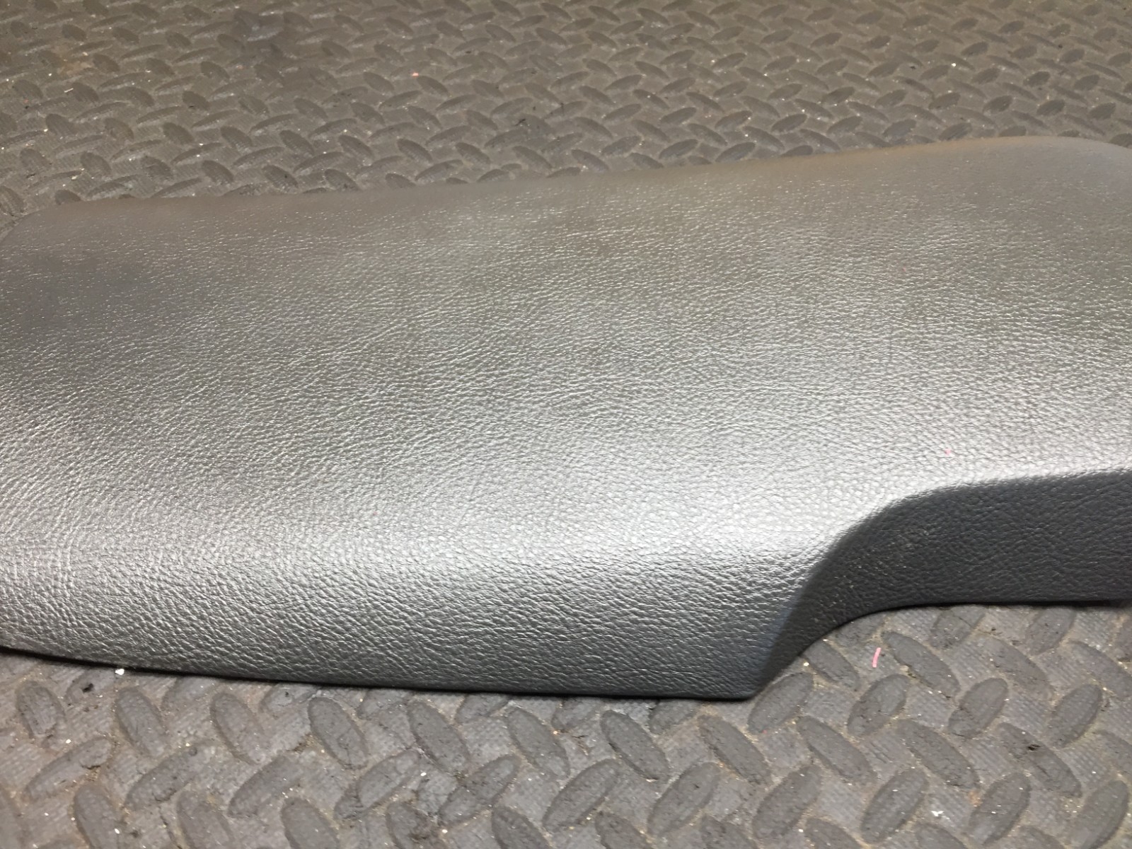 Chevrolet Corvette 2005-2013 Center console Black