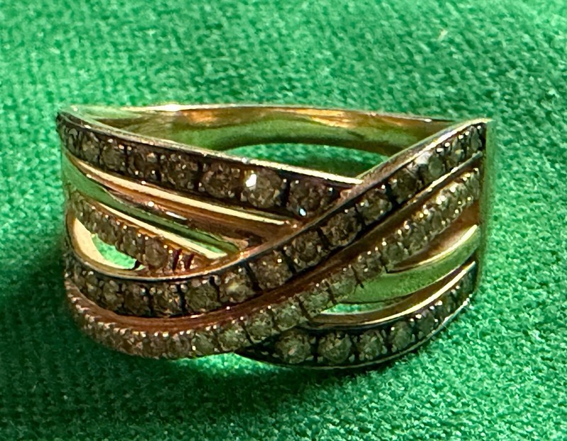 LeVian 14 K Gold 6 Grams Chocolate  Diamond  Ring