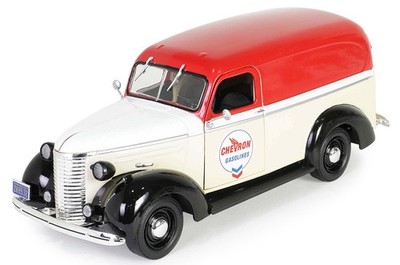 GREENLIGHT - CHEVROLET Panel truck 1939 CHEVRON - 1/24 - GREEN85081