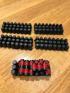 JOB LOT COLLECTION OF OIL DRUMS OO GAUGE