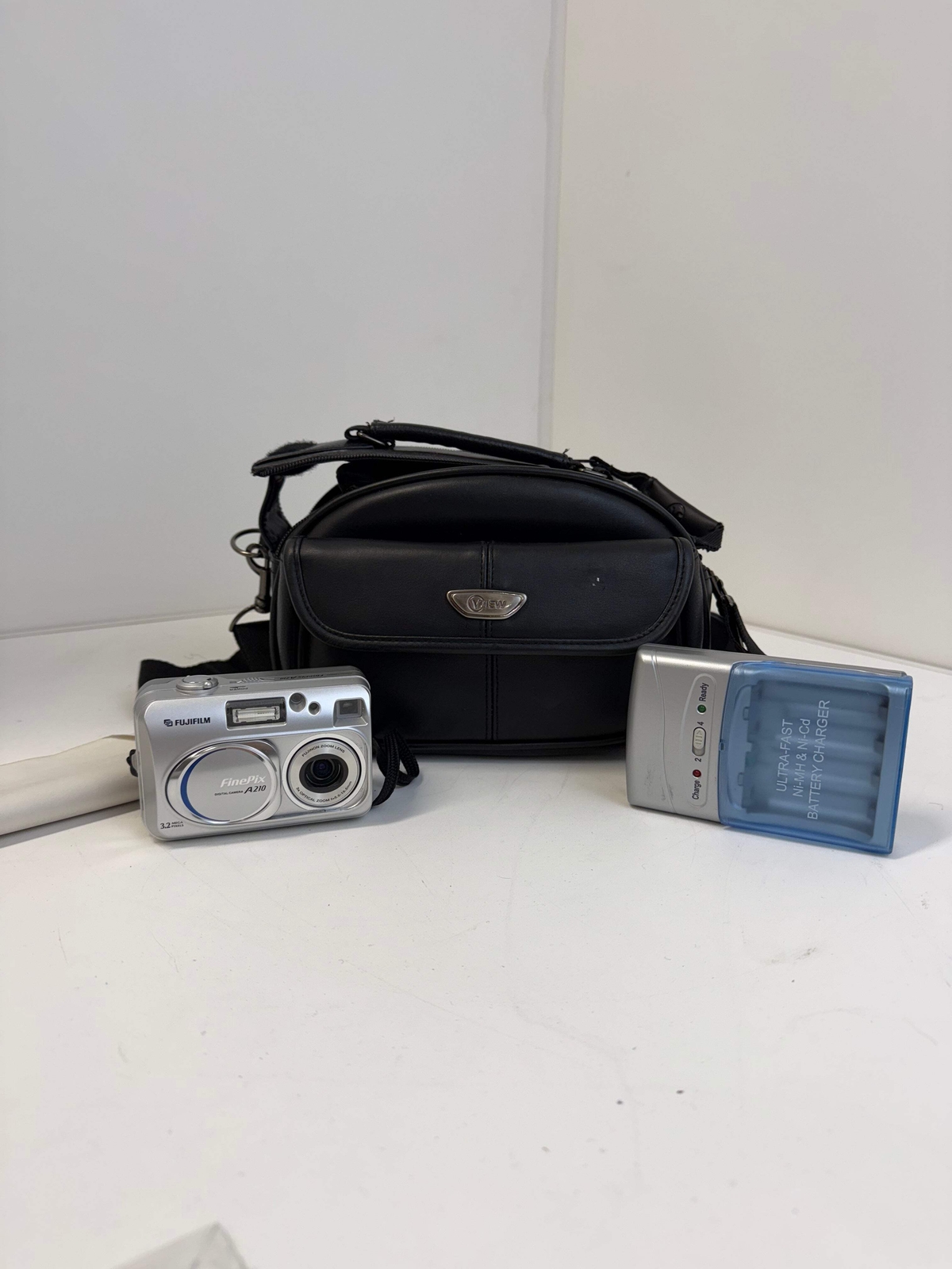 Fujifilm A210 3.2MP Digital Camera Bundle with Accessories