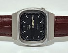 Foto 1 di 6