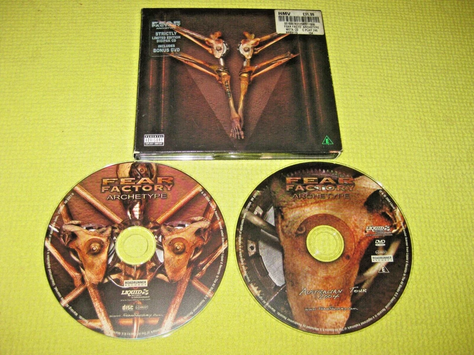 Heavy Metal 8 CD Album Collection P.O.D. System Of A Down Slipknot Chimaira - Image 2 of 4