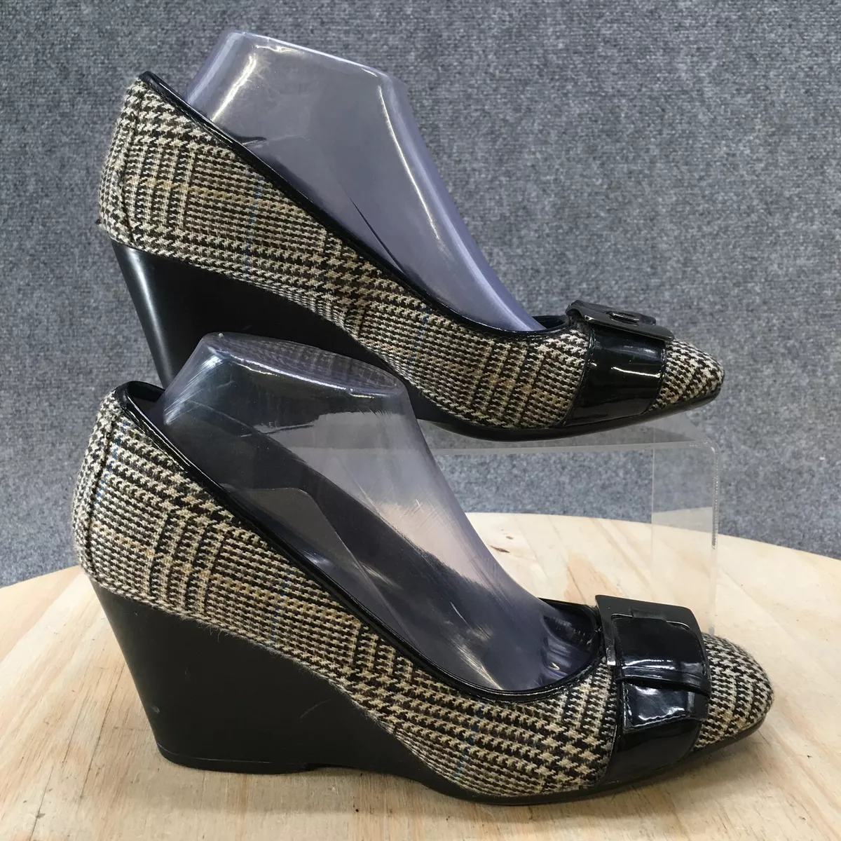 Bandolino hotsell wedge shoes