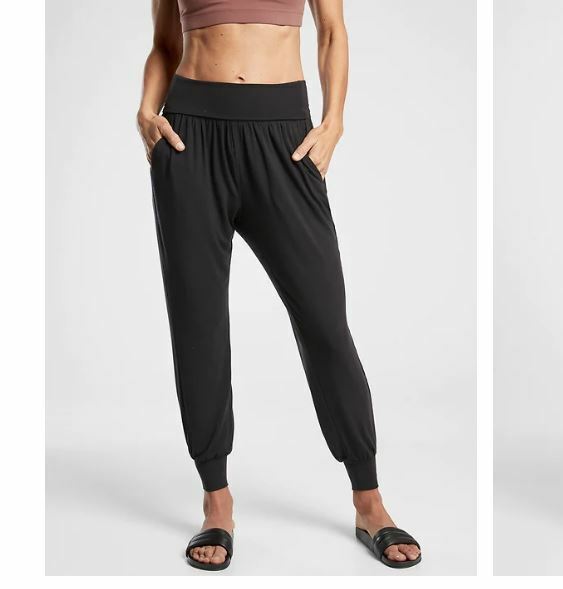 Athleta Black Soft Black Yoga Studio Jogger Pants Large - Helia