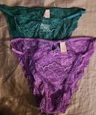  NWT 2 Victoria  s Secret Dream Angels String Bikini Size Medium 33.00