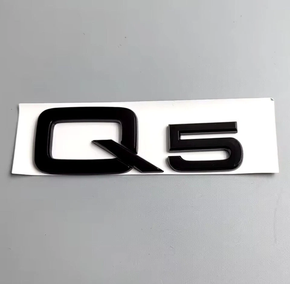 KIT completo LOGHI AUDI Q5 nero lucido fregi anteriore posteriore targhetta Q5 - Image 4 of 4