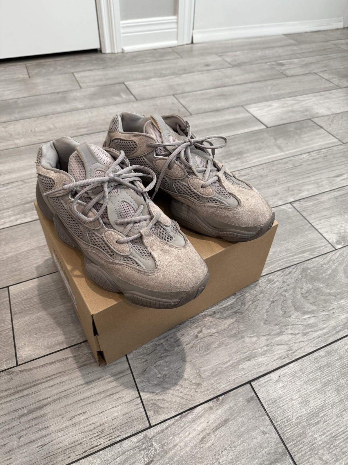Yeezy 500 Ash Grey Size 10
