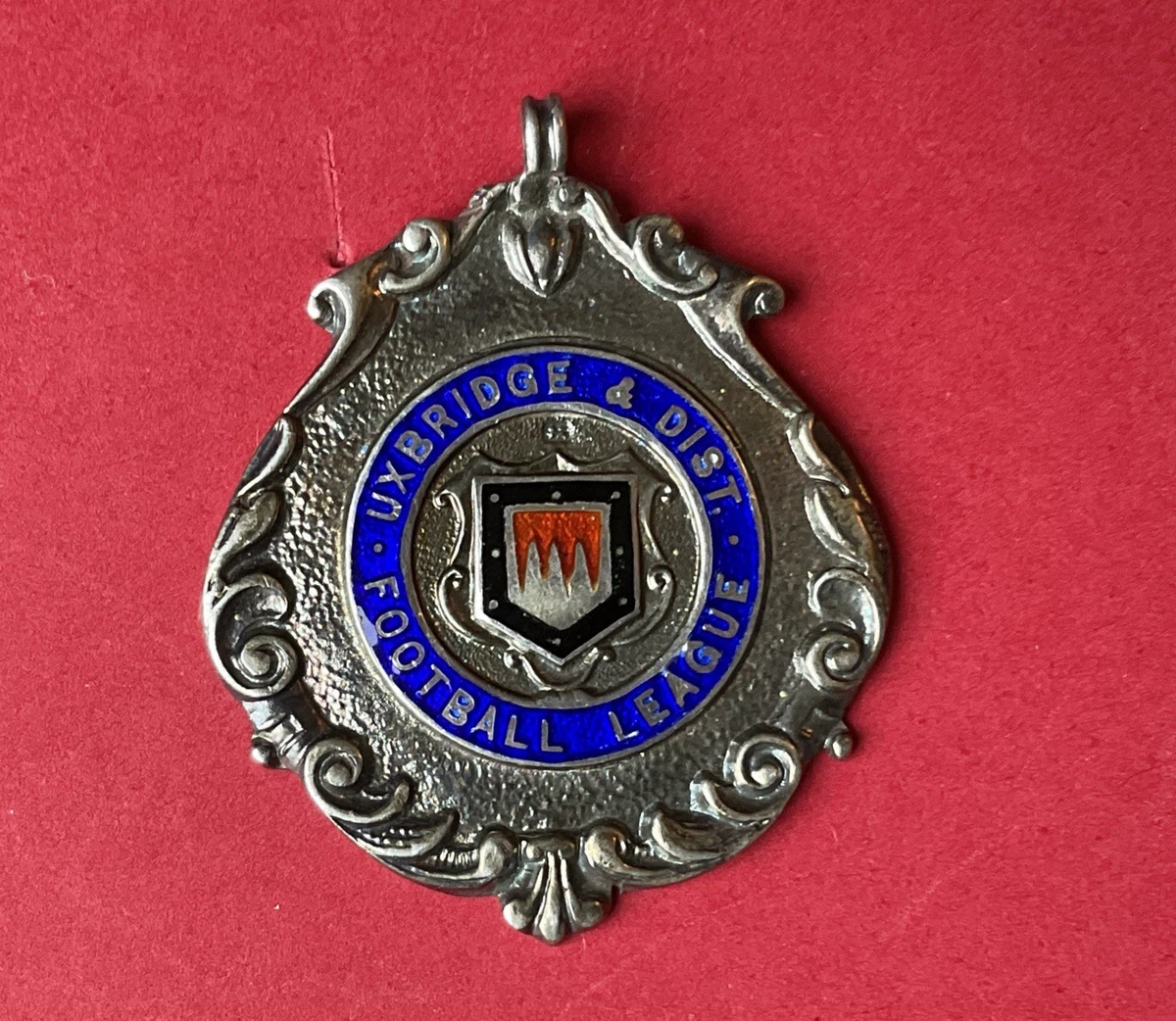 ANCIEN MINI INSIGNE/BROCHE Publicitaire Urss Russie Marque Automobile