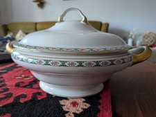  K&A Krautheim Selb, Bavaria   Suppen Terrine, grünes  Blumendekor, Goldrand 