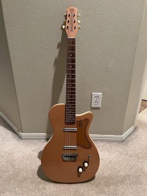 Danelectro 56 U-2 Reissue 1998-2004 Coral