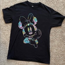 Minnie Mouse Typography Black Short Sleeve Tee Shirt Size Medium