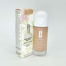 Clinique Even Better Clinical Vitamin Makeup Foundation LIGHT COOL 2 NEW