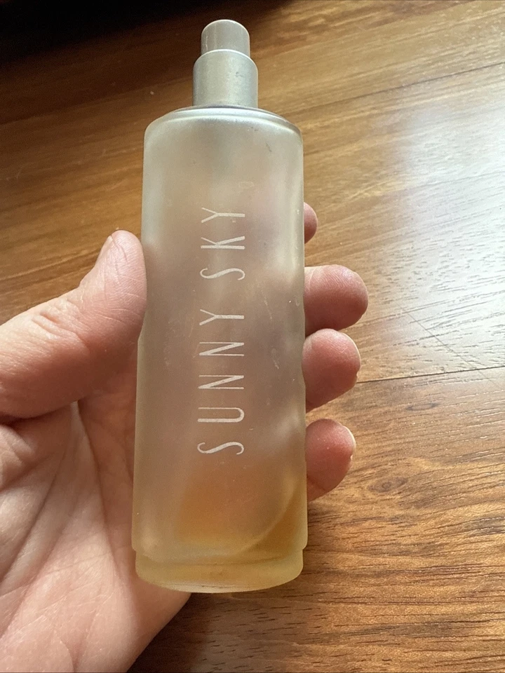 De colección 1996 Avon Sunny Sky Eau de Toilette Spray Perfume 1.7 OZ 10% Completo Pruébalo Foto 4 de 4