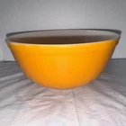 Pyrex 403 2 1/2 Qt Mixing Bowl Citrus Orange Nice Shiny Vintage