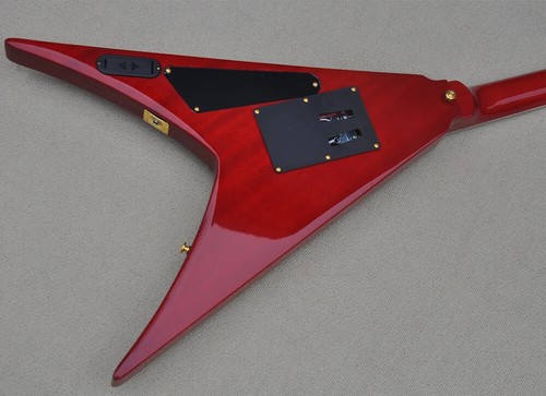 6 Strings Electric Guitars High Quality Custom with Golden Tremolo Bridge,Red - Picture 8 of 9