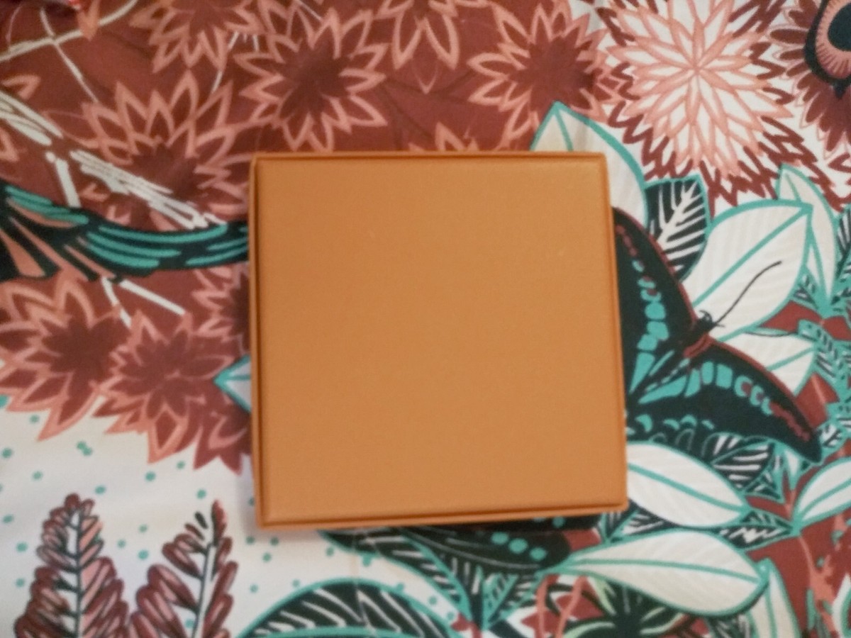 HERMES ミニトランプ オレンジボックス付き ハンドメイド エルメスオレンジボックスのチャーム | 世界中の