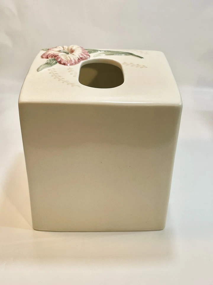 🌺Caja Cubierta Pañuelo Cerámico Floral Patrón Bacova Chelsea 3D Foto 4 de 4