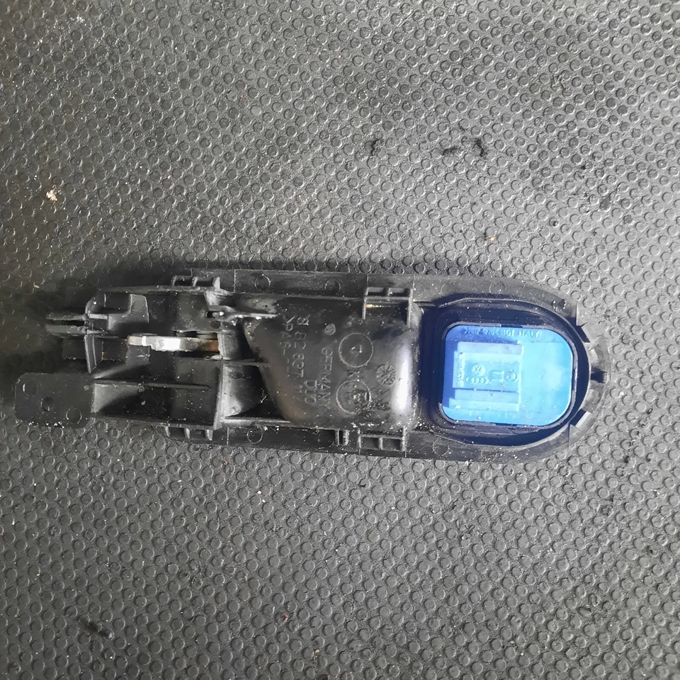 Volkswagen Golf 2002 manija de puerta interior delantera del lado del conductor 3B2837114 #9 Foto 2 de 3